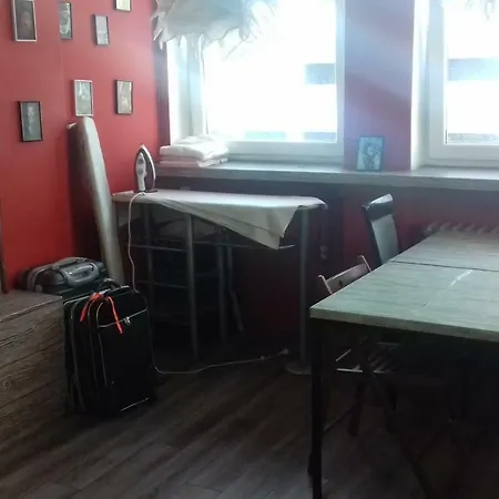 Homestay Metro Centrum Bed Warsaw