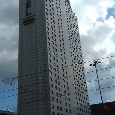 Metro Centrum Bed 홈스테이