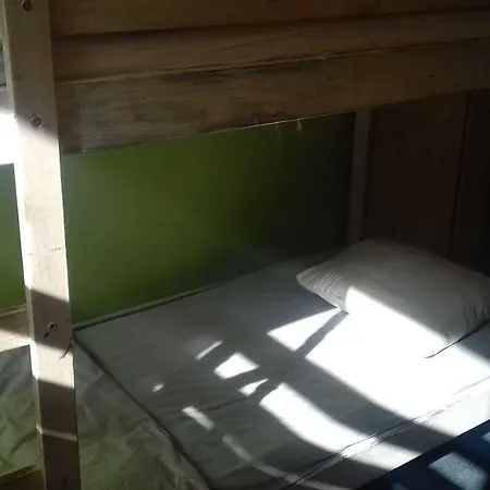 Homestay Metro Centrum Bed Warsaw