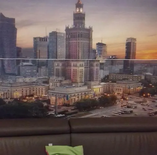 Metro Centrum Bed Homestay szállás